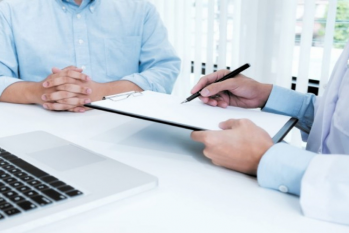 Bị bệnh lậu, nên đến phòng khám nào điều trị an toàn ở TP.HCM?
